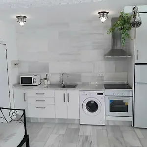 https://juderia-home-parking.es-andalucia.com