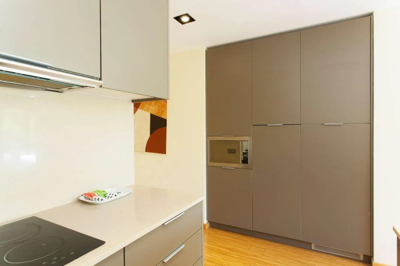 Weflating Modern Diagonal Apartment